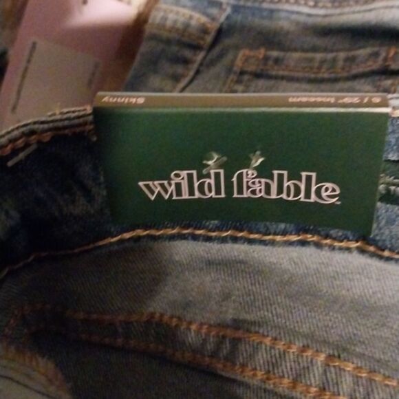 NWT Wild Fable Women's Super-High Rise Distressed Skinny Jeans Size 6 - Picture 5 of 13